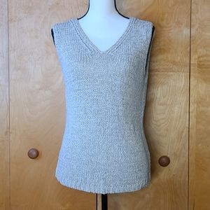 Liz Clayborn textured knit tank top - M